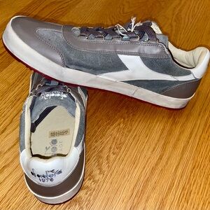 Diadora 1976 Men's Gray and White Sneakers NWTS 11.5